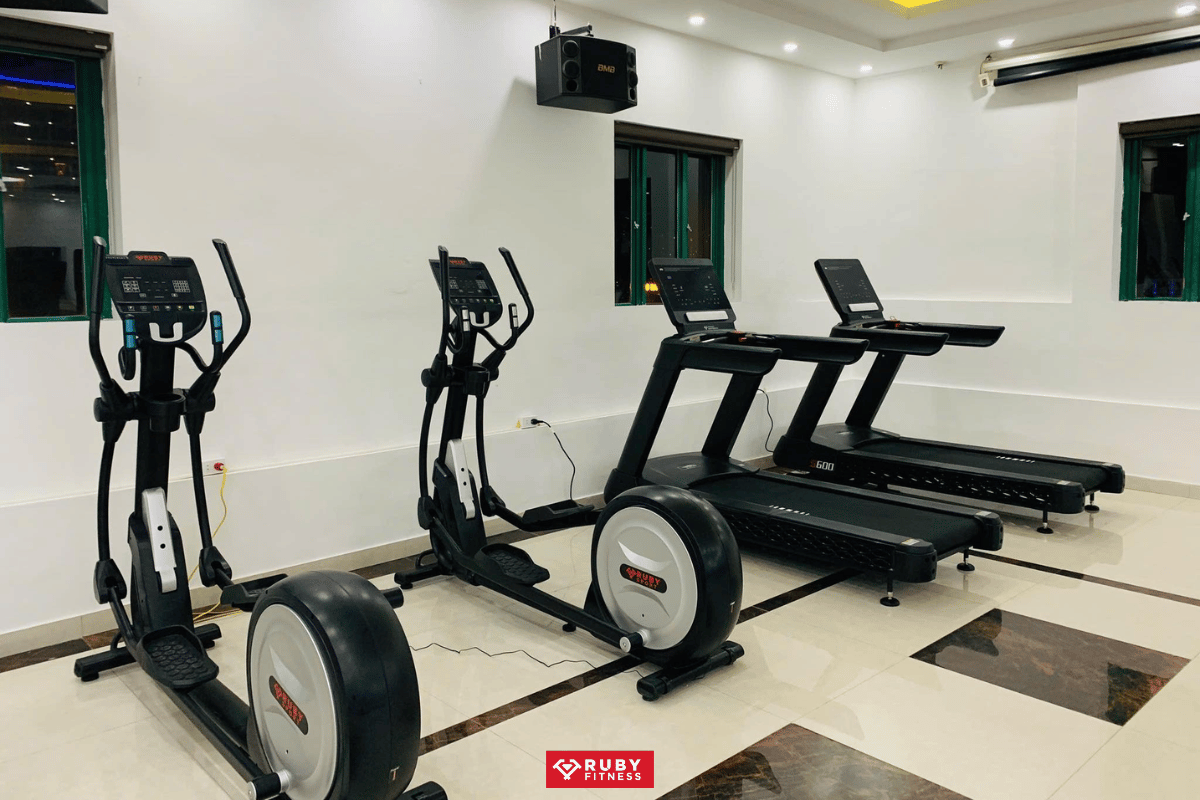 Chi phí bảo trì bảo dưỡng thiết bị gym