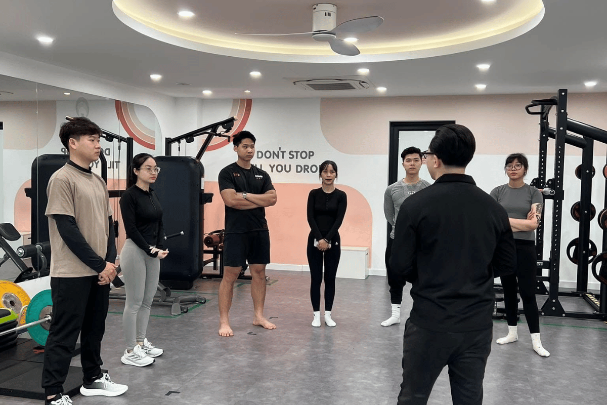 Tìm hiểu phản hồi từ khách hàng