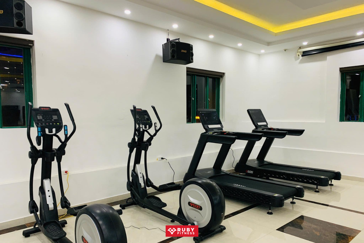 Máy chạy bộ RS600