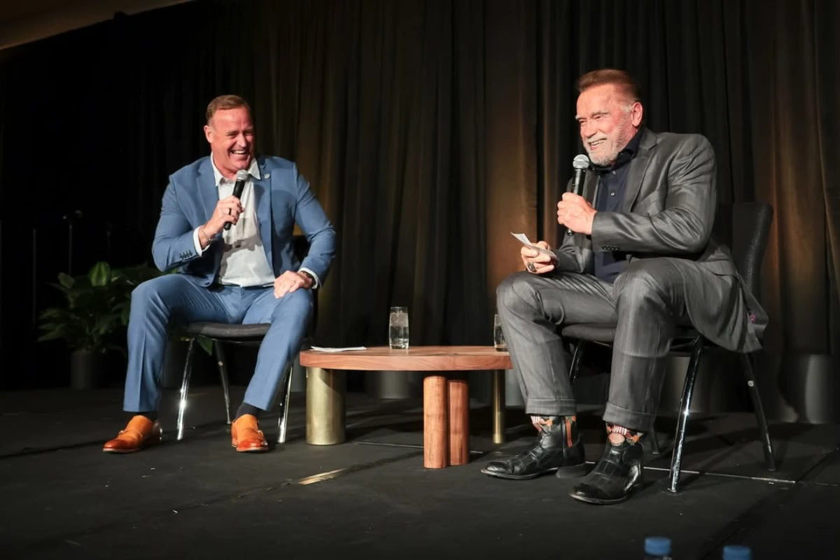 Arnold schwarzenegger từng gây tranh cãi khi trở lại