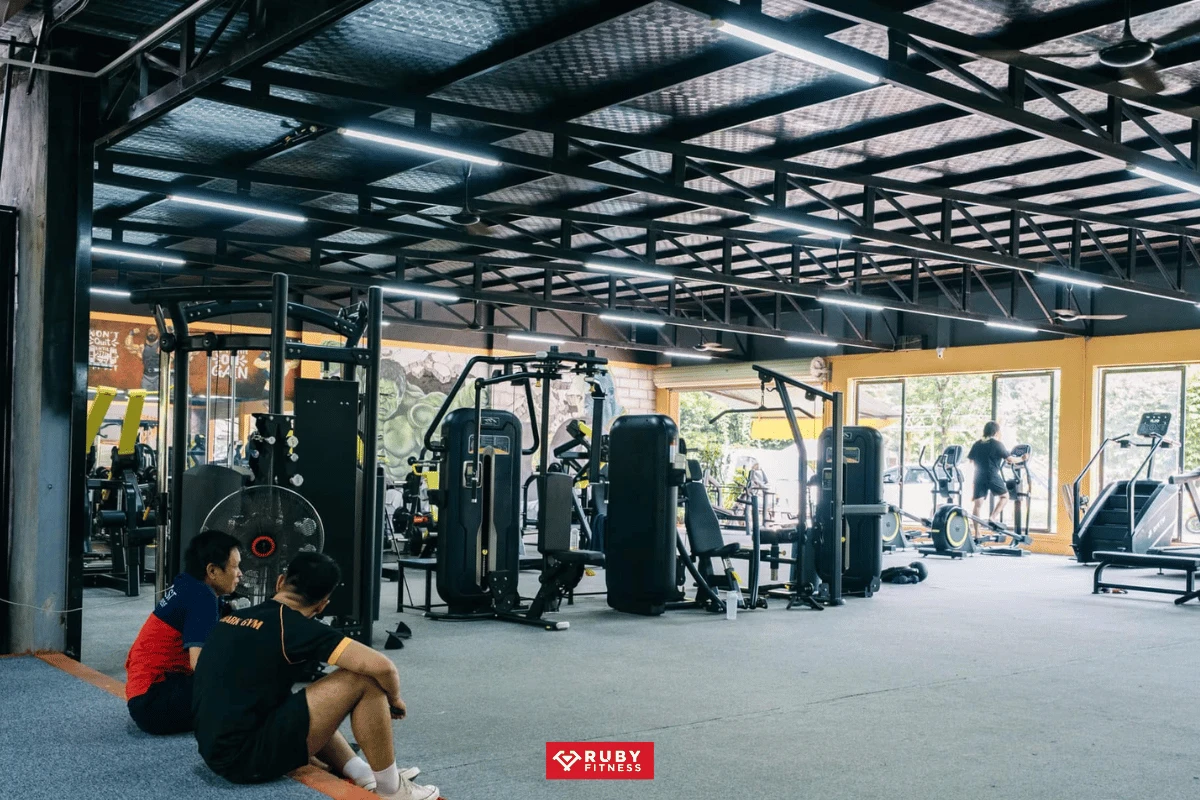 Một vài điều cần nhớ trước khi quay lại phòng gym