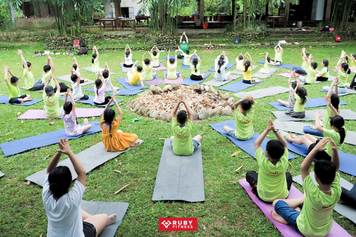 Shadow Yoga & Dance